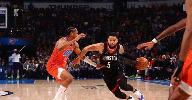 今晚的足球盛宴，两强相遇，火花四溅