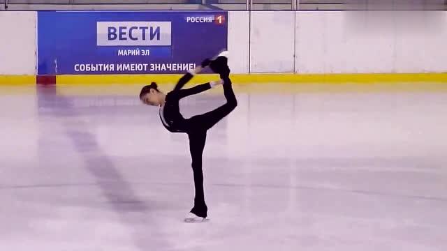 花样滑冰的技术动作解析,冰上舞蹈的艺术与技巧 花样滑冰的技术动作解析,冰上舞蹈的艺术与技巧