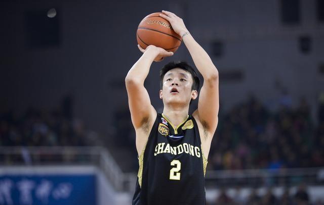 CBA新赛季，山东男篮的崛起与排名之争