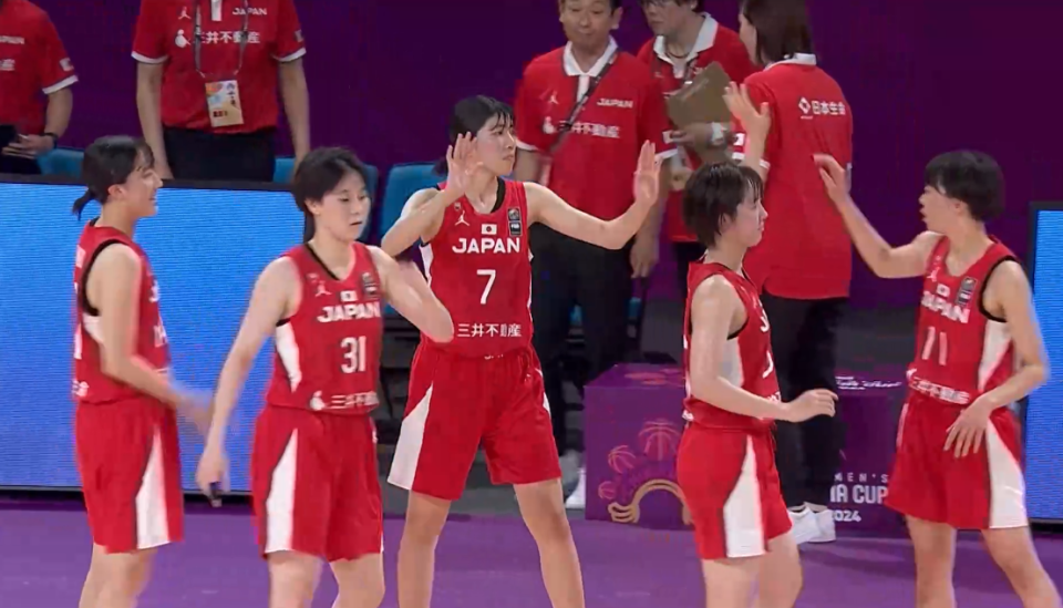 女篮亚洲杯半决赛，激情与荣耀的碰撞