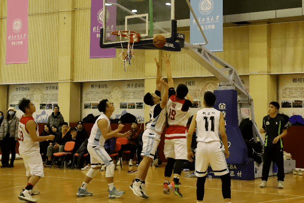 探索中国篮球的辉煌殿堂,三大职业联赛的璀璨篇章 探索中国篮球的辉煌殿堂,三大职业联赛的璀璨篇章