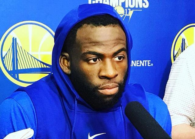 詹姆斯，培养年轻一代的篮球领袖与榜样