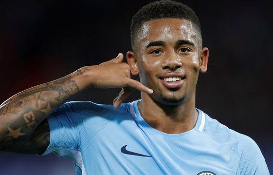 阿圭罗，全能型前锋的典范