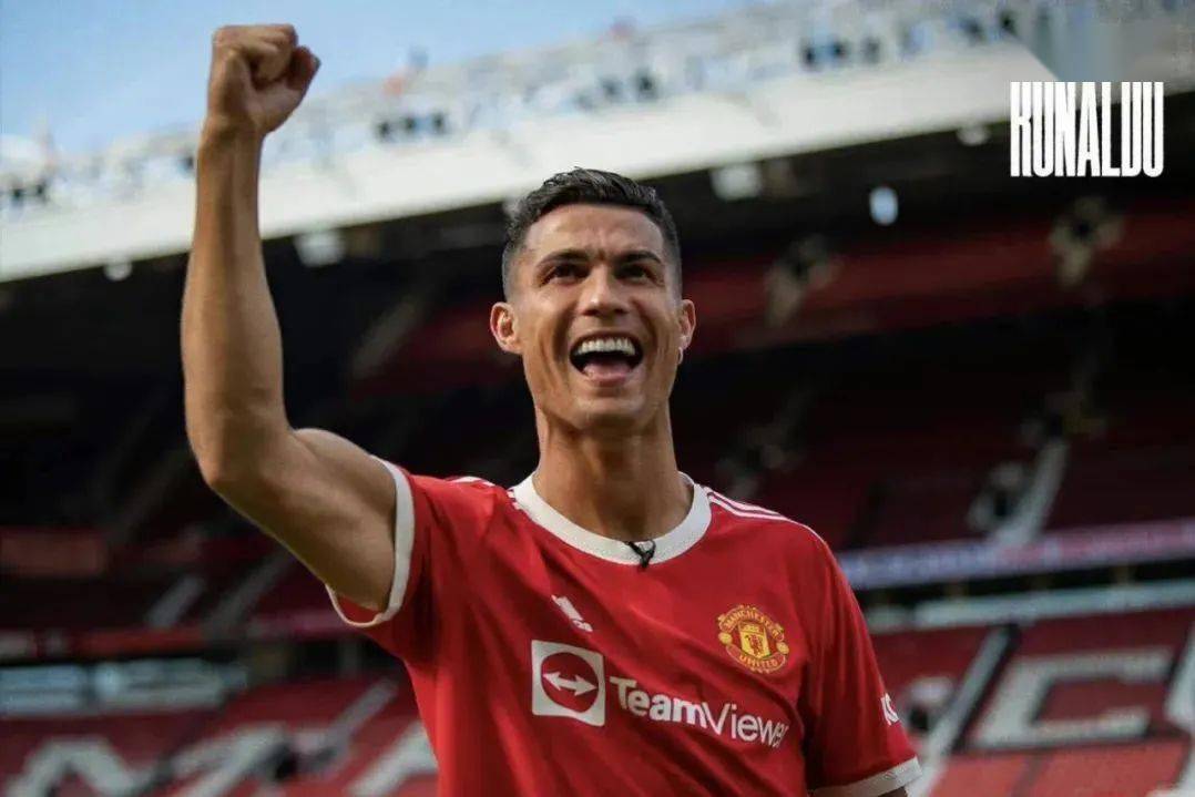 C罗的足球之旅，从曼联到尤文图斯，再到回归曼联的传奇之路