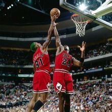 丹尼斯·罗德曼，篮球场上的钢铁之臂