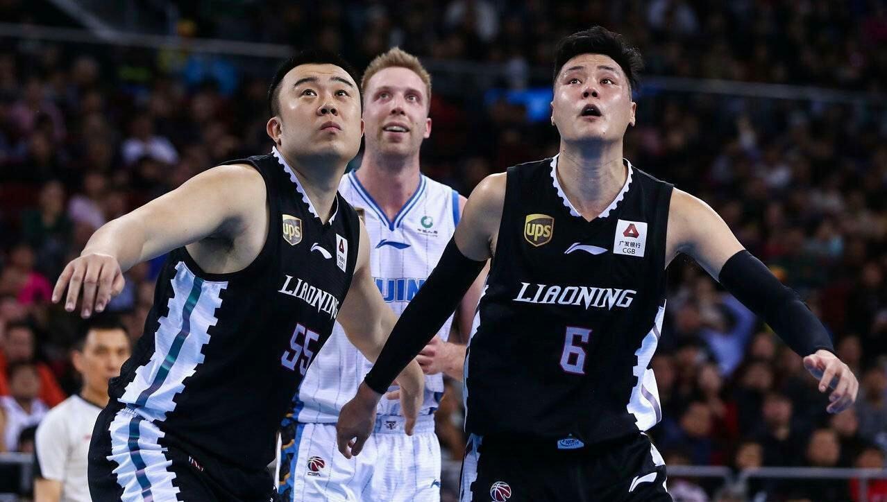 易建联，CBA生涯的辉煌篇章与各项总数据解析