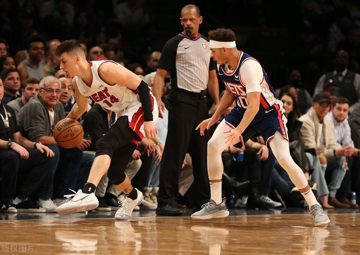 奥尼尔32号球衣的传奇之旅，从魔术到湖人，再到热火