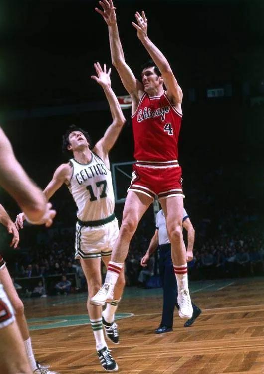 芝加哥公牛队，NBA的早期先驱