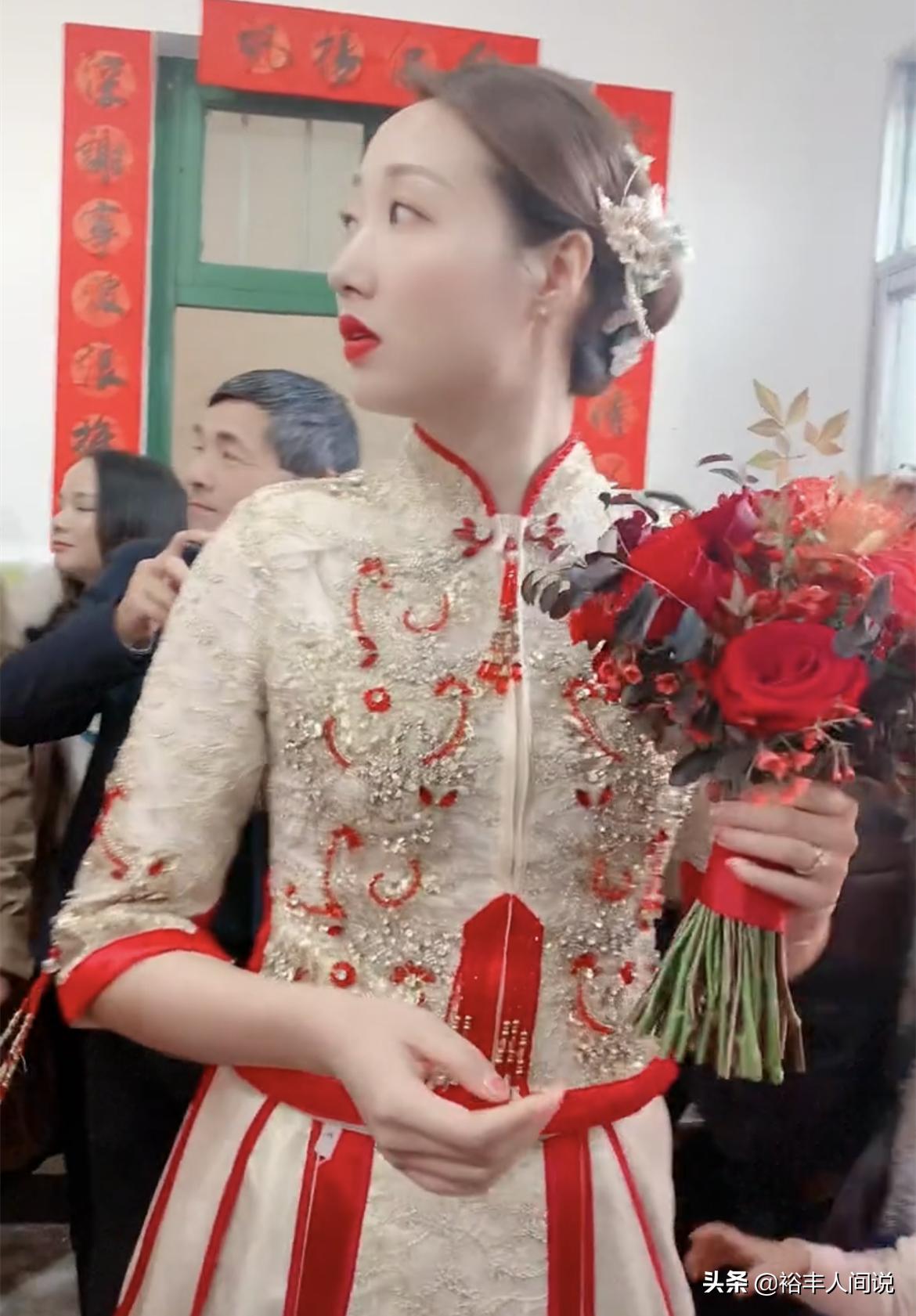 奥运冠军石智勇，迎亲现场甜蜜如初，爱意满满