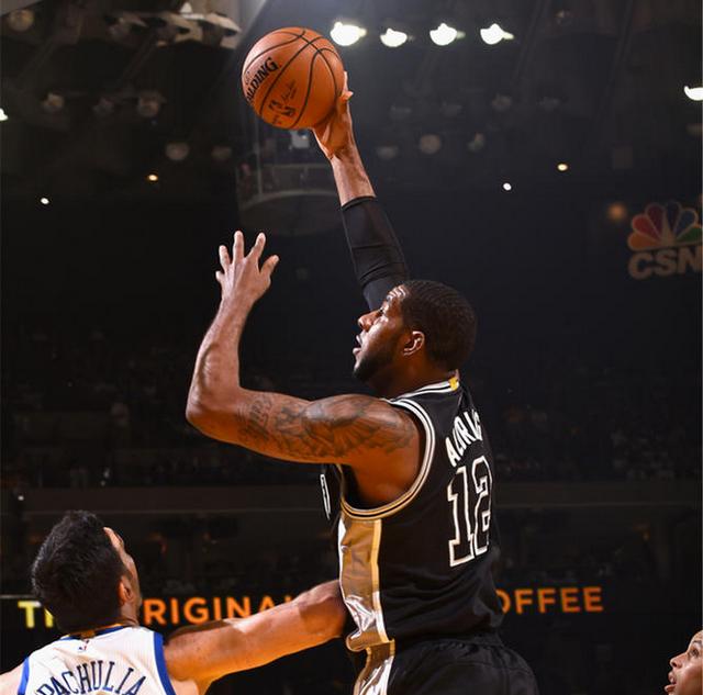 19年勇士vs马刺，一场经典对决的深度剖析