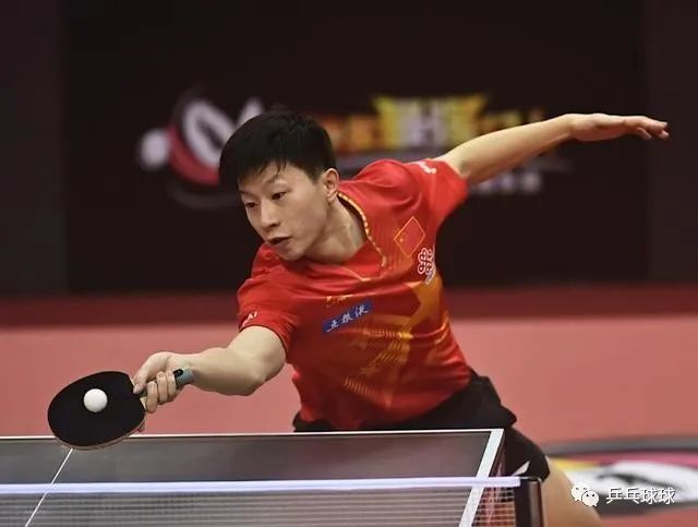 乒乓球混双接球规则解析,策略、技巧与团队协作的完美融合 乒乓球混双接球规则解析,策略、技巧与团队协作的完美融合