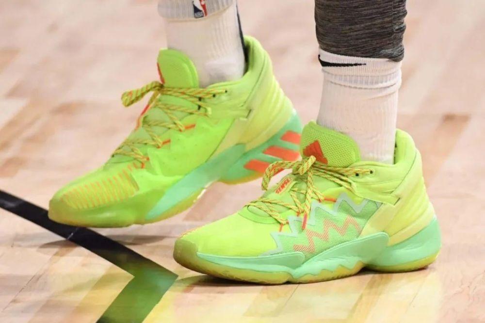 探寻科比球鞋的购买之旅,从热爱到收藏的完美指南 探寻科比球鞋的购买之旅,从热爱到收藏的完美指南