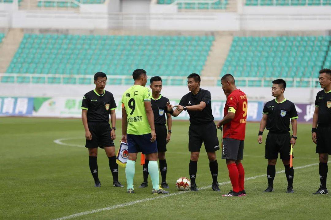 探索中国内蒙古足球俱乐部的多元风采 探索中国内蒙古足球俱乐部的多元风采