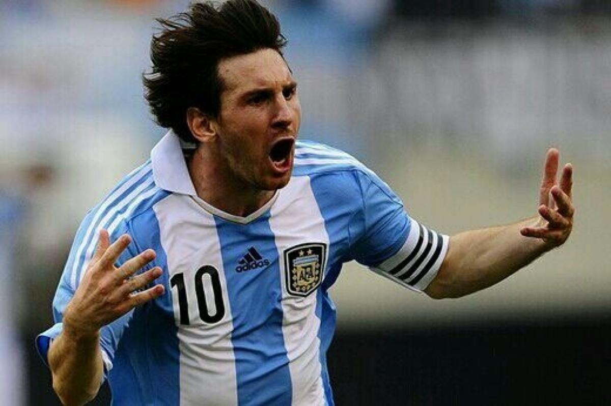 探索C罗的足球之旅，他在哪些球队留下了传奇印记？