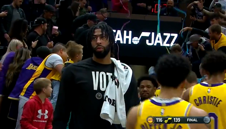 浓眉哥的湖畔孤影，湖人最生无可恋的一刻