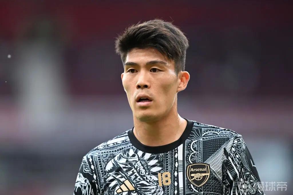 富安健洋，意甲最佳阵容的闪耀新星