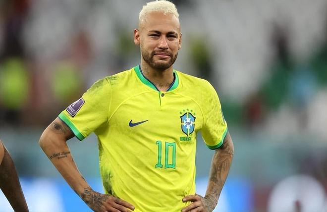 2014世界杯，内马尔的伤痛与巴西的遗憾