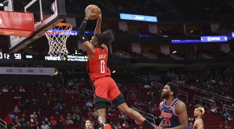 NBA扣篮大赛冠军历史排行榜，飞跃天际的传奇瞬间