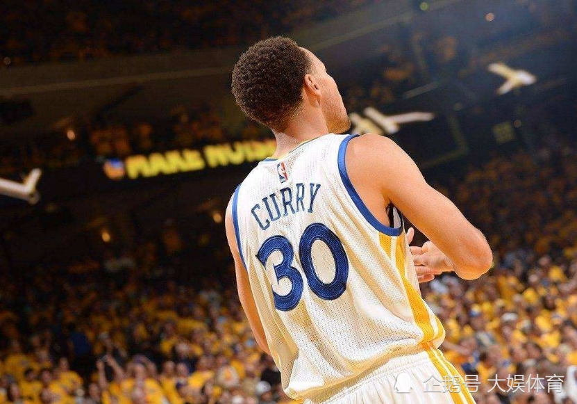 库里，三分球领域的传奇纪录创造者