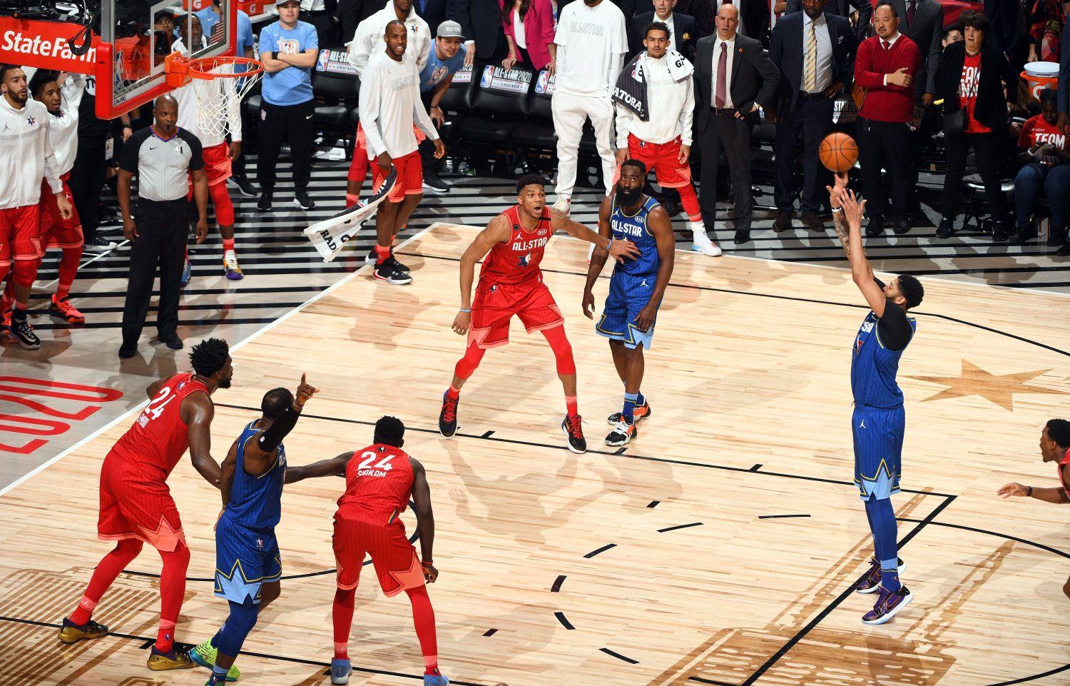 字母哥，全明星赛场上的MVP传奇