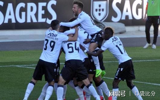 吉马良斯对沙维什，一场战术与激情的较量