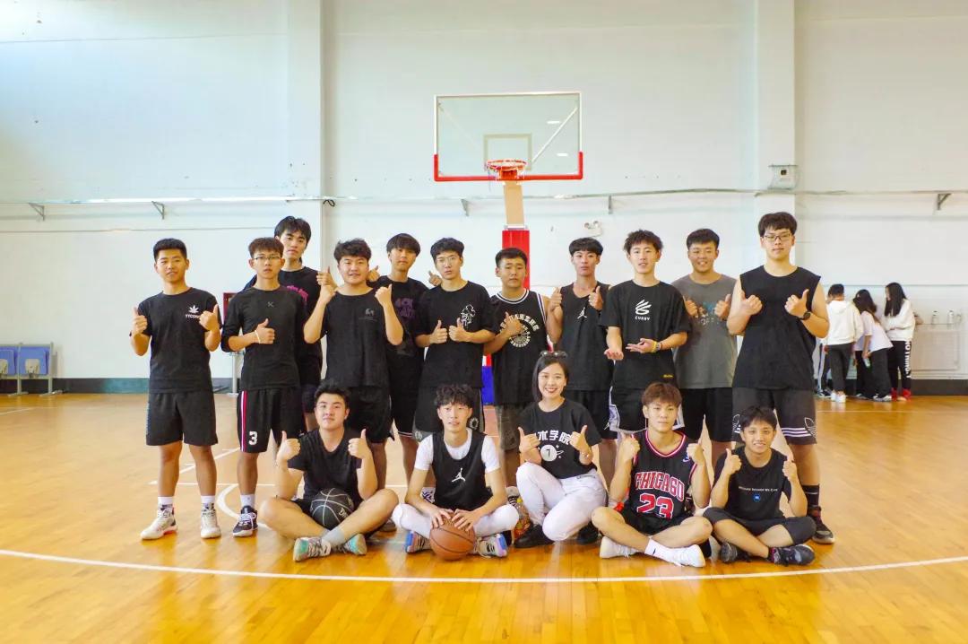 篮球场上的时间艺术，24秒与14秒规则的深度解析