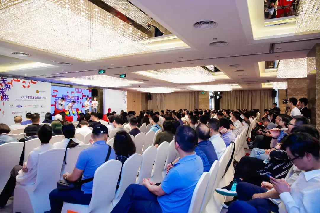 男女同跑，马拉松赛场上的平等与共融