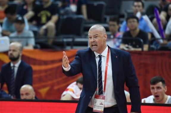 迈克·詹姆斯，欧洲联赛的闪耀新星——数据背后的故事