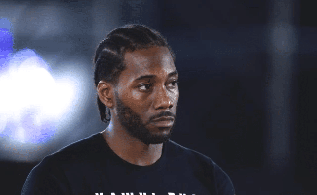 伦纳德谈对湖人11连胜，坚韧与智慧的胜利之舞