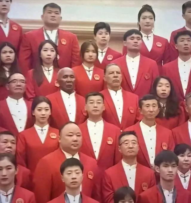 荣耀时刻，中国奥运冠军表彰大会的辉煌篇章