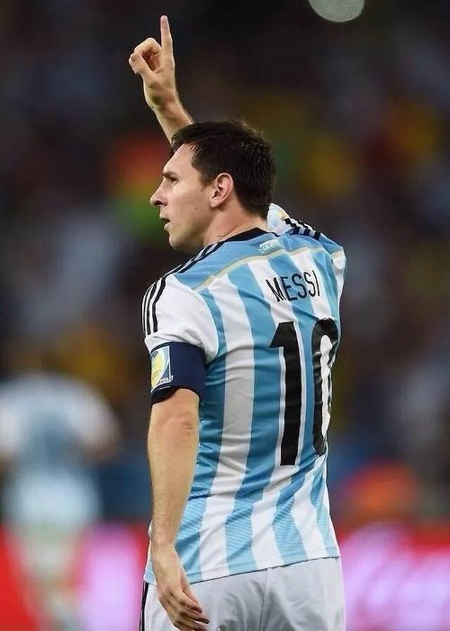 世界杯荷兰队，橙色风暴的战术解析与前景展望