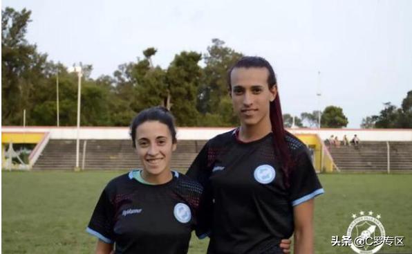 女足世界杯冠军奖杯在多伦多展出，荣耀与梦想的交汇