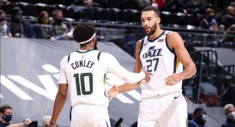 湖人与雄鹿，一场篮球盛宴的较量