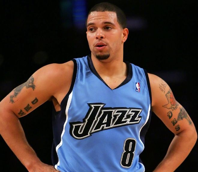 库里与保罗，控卫传奇的较量——谁才是真正的第一控卫？