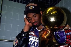 湖人之冠，科比·布莱恩特在总决赛中的非凡表现与三连冠传奇