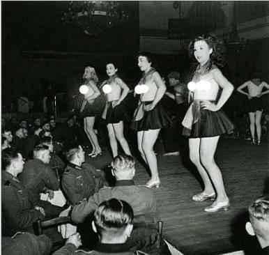 法国VS德国，足球场上的欧洲双雄对决