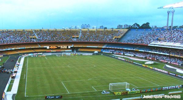 足球王国，目前足球世界排名第一的国家——巴西的辉煌与挑战