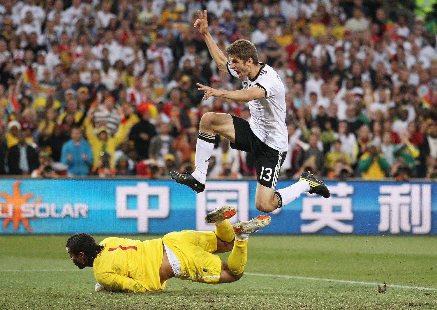 2010年南非世界杯，南非队的历史性征程与最终排名