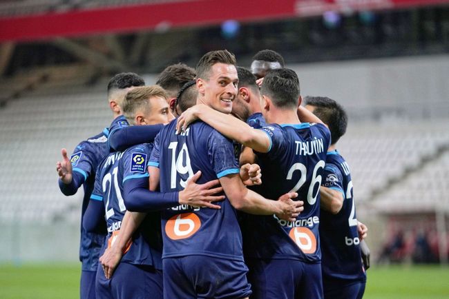 巴黎圣日耳曼，无欧冠冠军的辉煌与挑战