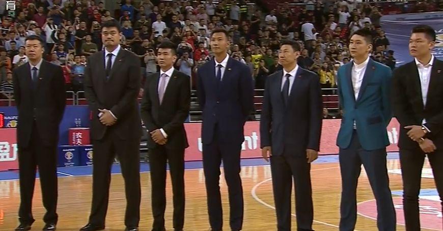 女篮世界杯，中场休息的精彩瞬间与策略调整