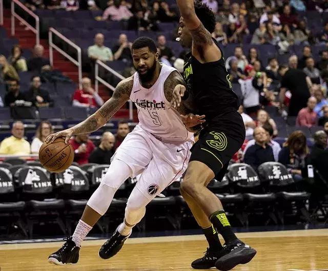 2015年NBA季后赛，老鹰VS奇才的空中对决