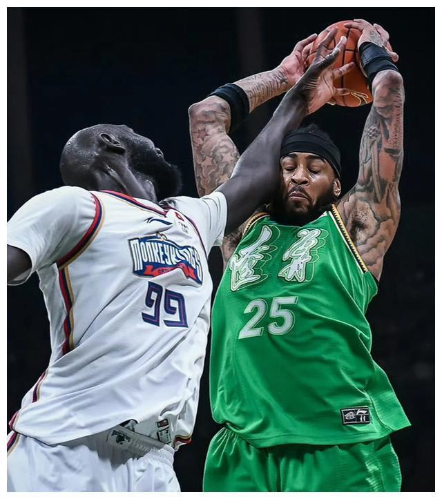 张大维，从球场新星到篮球界的璀璨之星