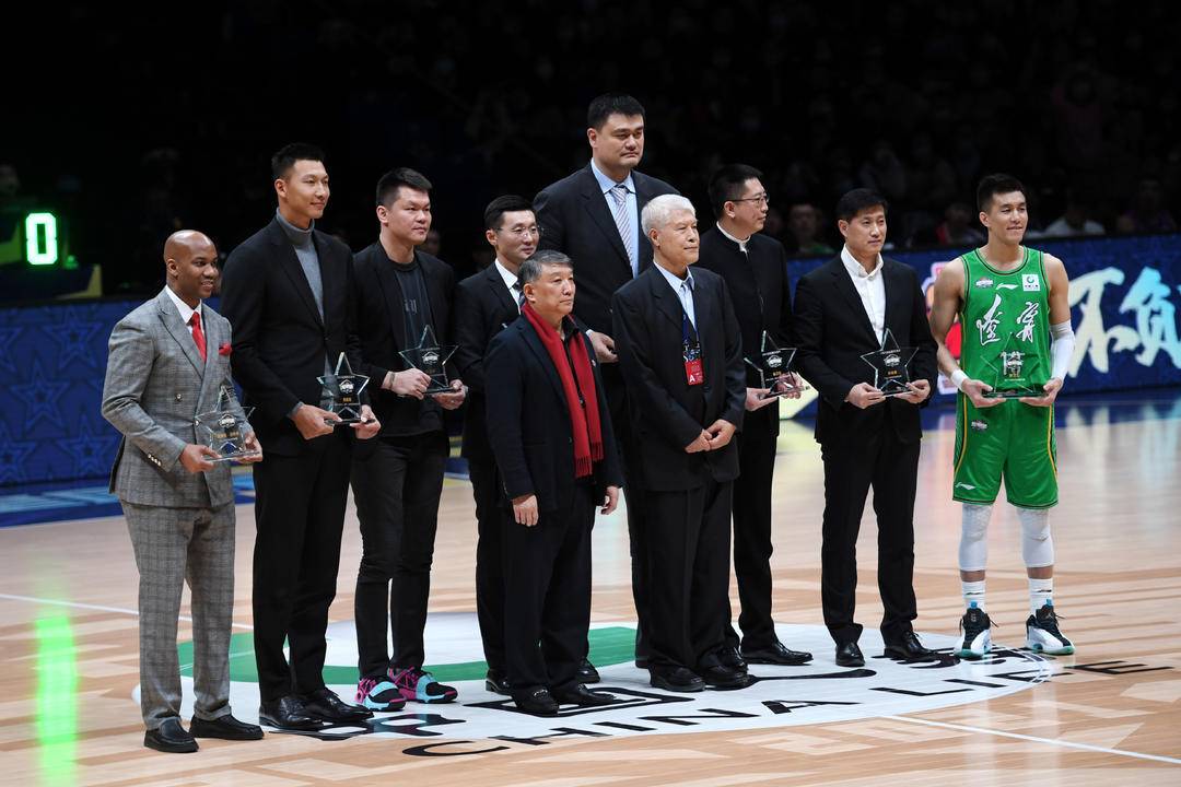 探索CBA全明星，篮球盛宴的璀璨星光