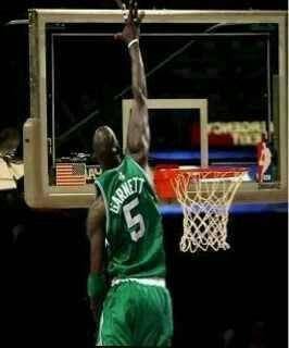 绿意盎然，探秘NBA绿衫军的传奇之路