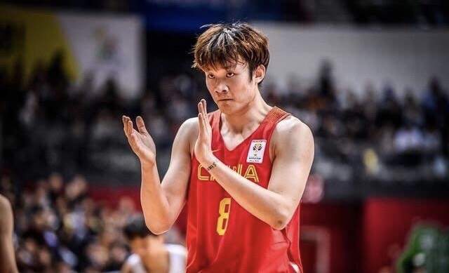 探索中国男篮的辉煌与未来，个人资料深度剖析