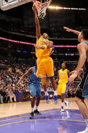 湖人VS奇才，得分盛宴的精彩对决