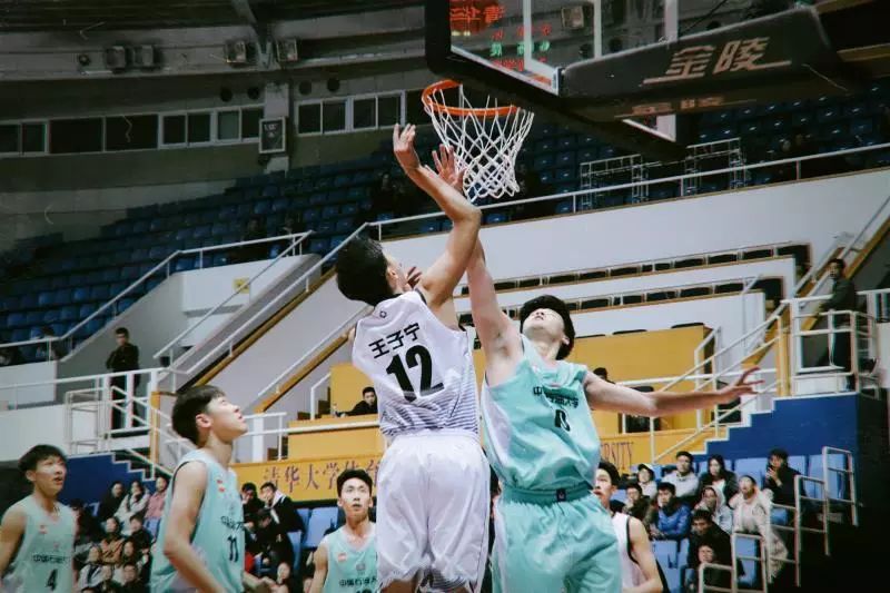 中国男篮最新比赛战报，挑战与突破并存的征程