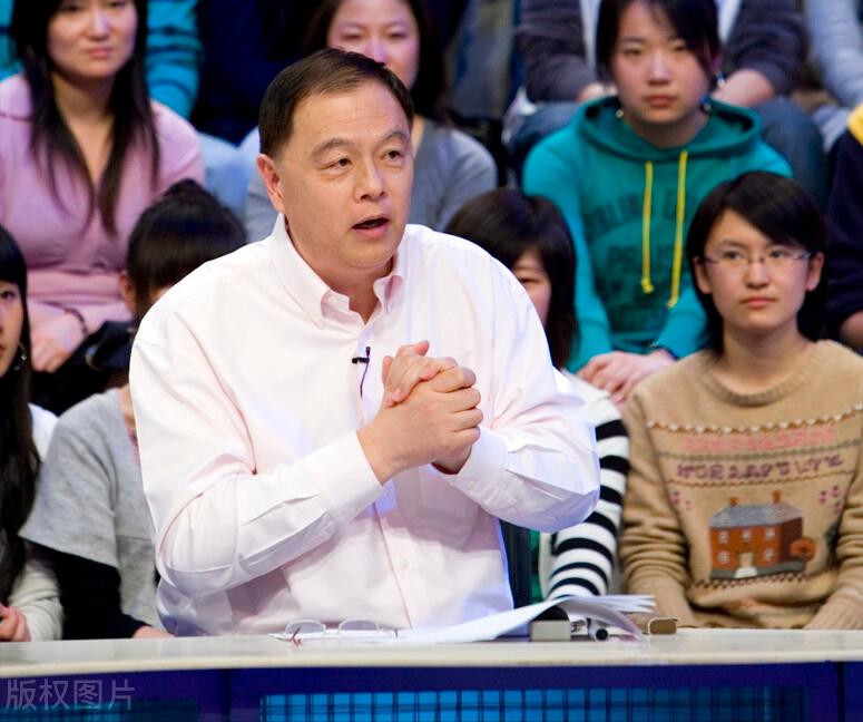 央视何时开启NBA转播，体育迷的期待与变迁