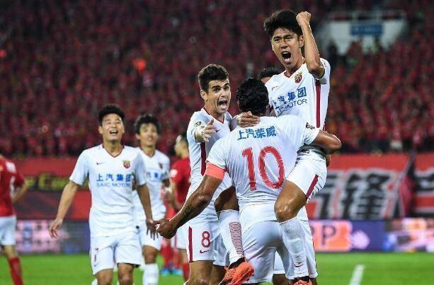 足球报独家揭秘，中超联赛或面临二次降薪风暴