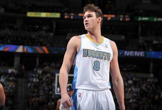 跨越时代的得分机器，米尔斯在NBA历史总得分中的非凡之旅